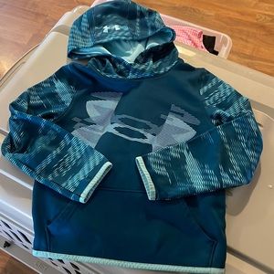Boys size 8 under armor hoodie